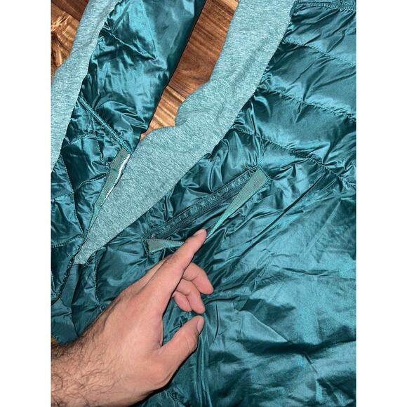 LULULEMON Women’s Activewear Goose Down Half Zip Jacket Sz 6 - Picture 2 of 8